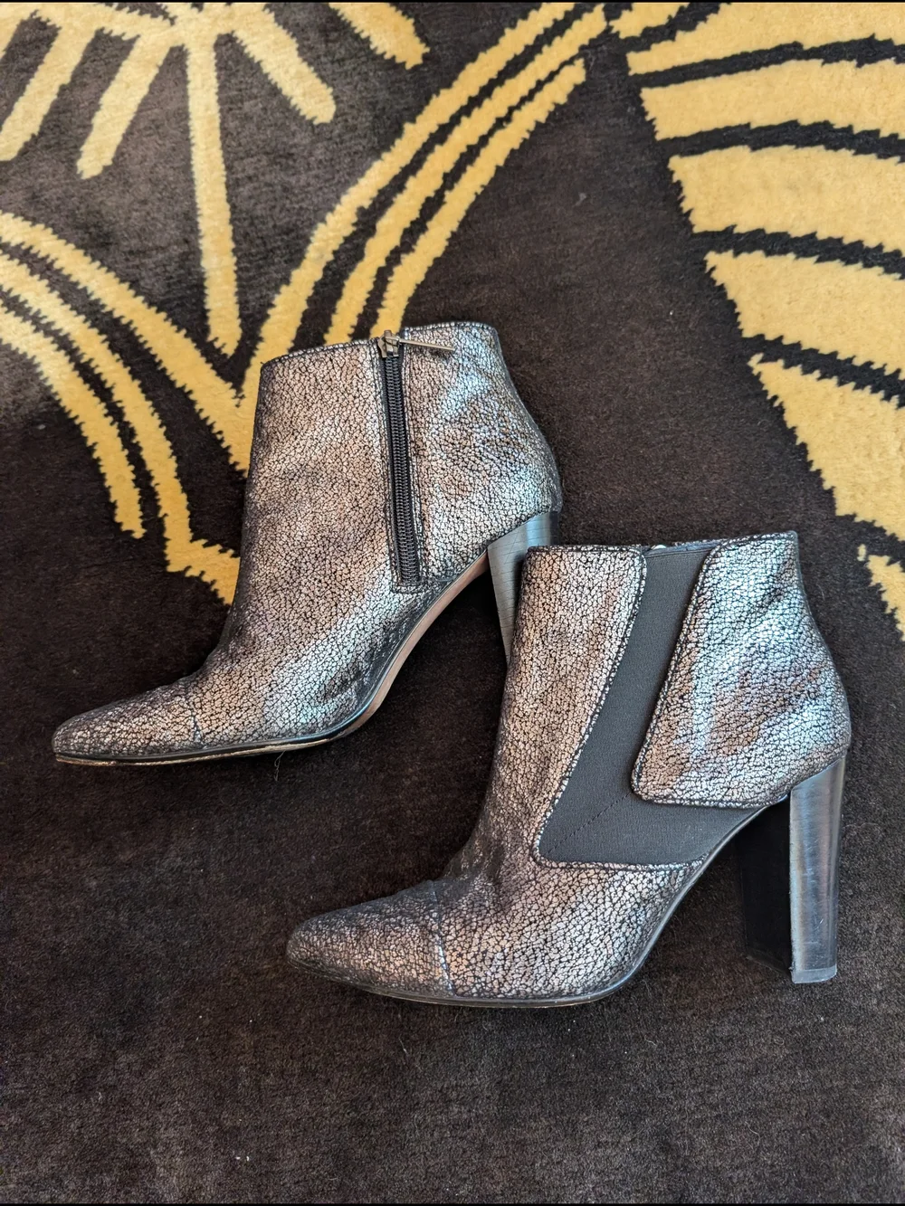 Donald J. Pliner Silver-Gray Textured Pointed Ankle Booties